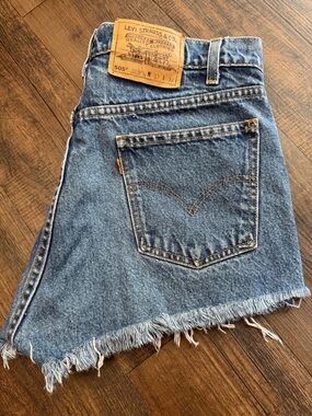 Vintage Levi’s 505 Orange Tab Cut-Off Shorts 33 Y2K Distressed Cheeky Festival